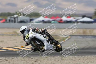 media/Apr-18-2025-CVMA Friday Practice (Fri) [[88baa45499]]/Racer 2/Session 5 (Turn 14 Tip In)/